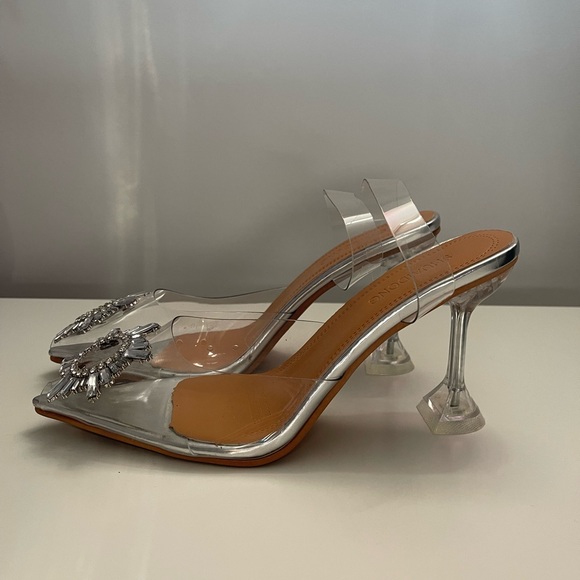 ❌SOLD❌ Rhinestone Decor Clear High Heels - Picture 6 of 10